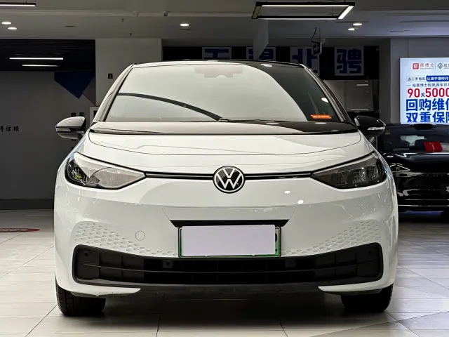 Volkswagen ID.3 — Фото автомобиля 3