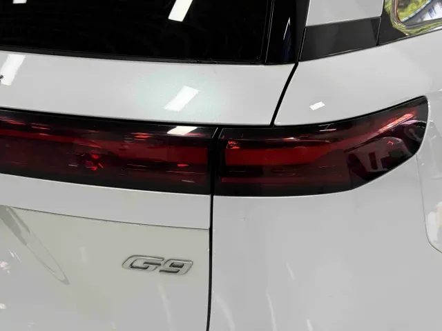 Xpeng G9 — Фото автомобиля 5
