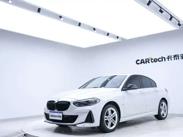 BMW 1 Series — Фото автомобиля 16