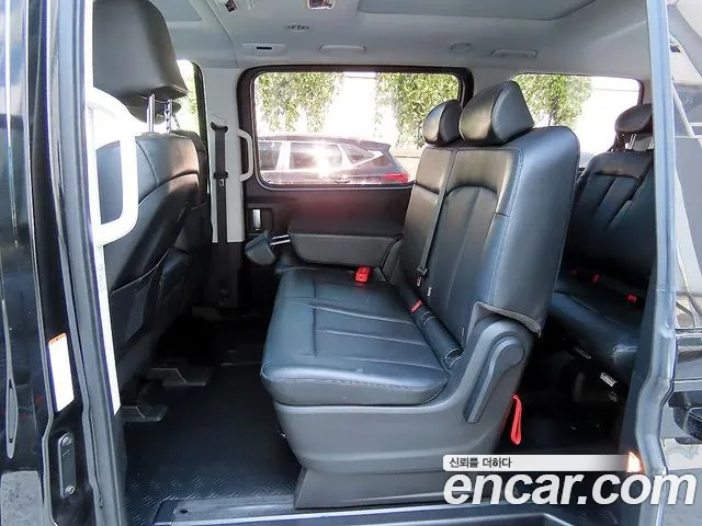 Hyundai Staria — Фото автомобиля 6