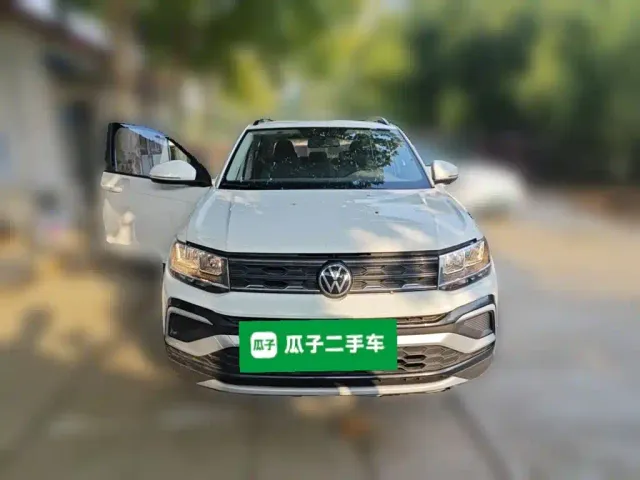 Volkswagen T-Cross — Фото автомобиля 2