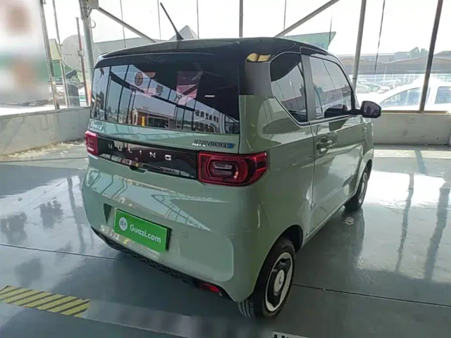 Wuling Hongguang Mini EV — Фото автомобиля 6