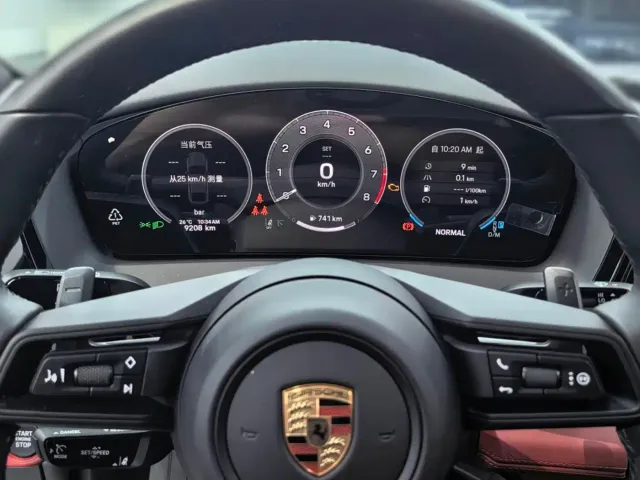 Porsche Panamera — Фото автомобиля 7