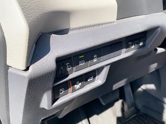 Toyota Sienna — Фото автомобиля 11
