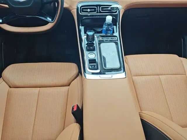 Geely Boyue L 2025 4th Gen 1.5TD DCT Splendor — Фото автомобиля 13