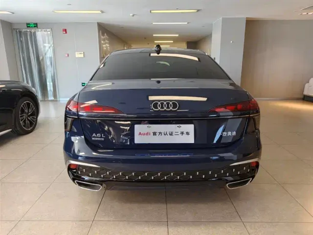 Audi A6L — Фото автомобиля 4