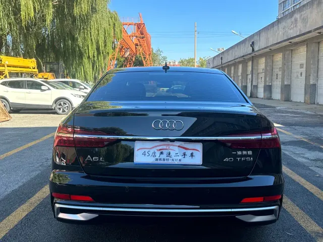 Audi A6L — Фото автомобиля 10
