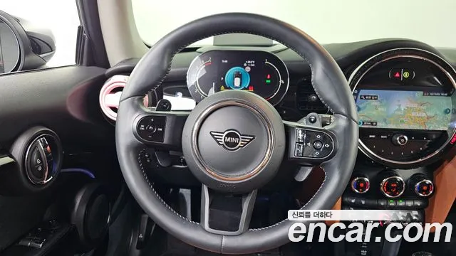 Mini Cooper — Фото автомобиля 13