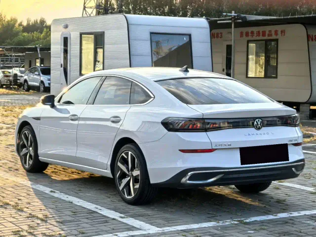 Volkswagen Lamando — Фото автомобиля 7