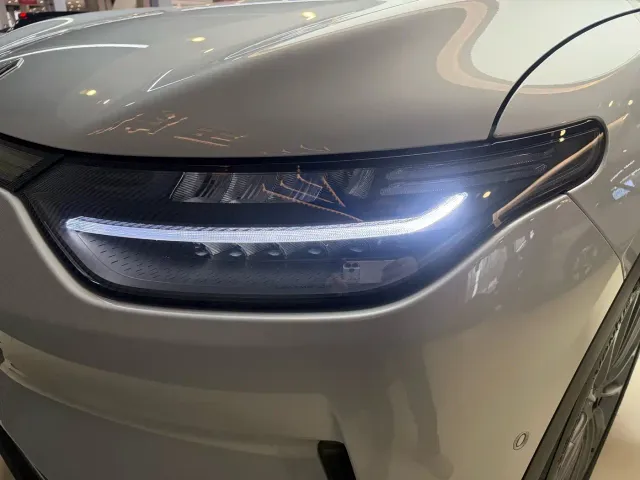 Leapmotor C11 — Фото автомобиля 21