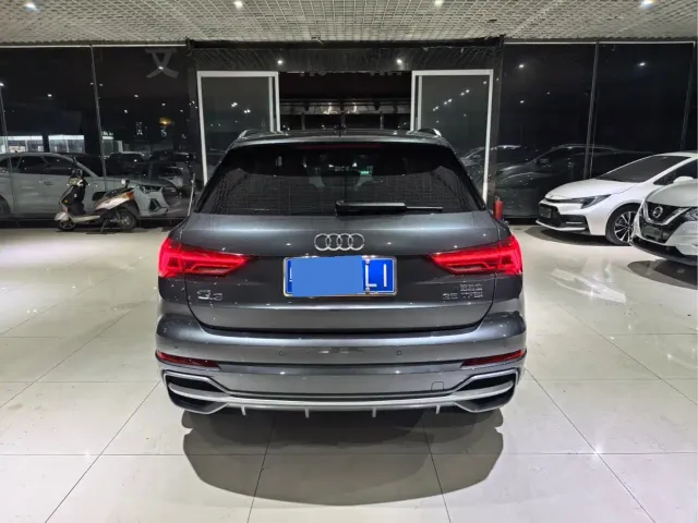 Audi Q3 — Фото автомобиля 5