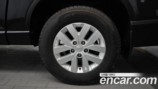 KG_Mobility_Ssangyong Rexton Новый Rexton Sport Khan Дизель 2.2 4WD — Фото автомобиля 17