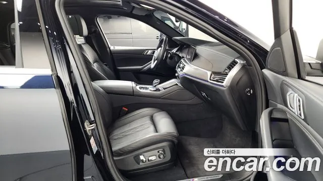 BMW X6 xDrive40i M Sport — Фото автомобиля 11