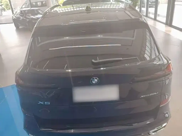 BMW X5 — Фото автомобиля 5