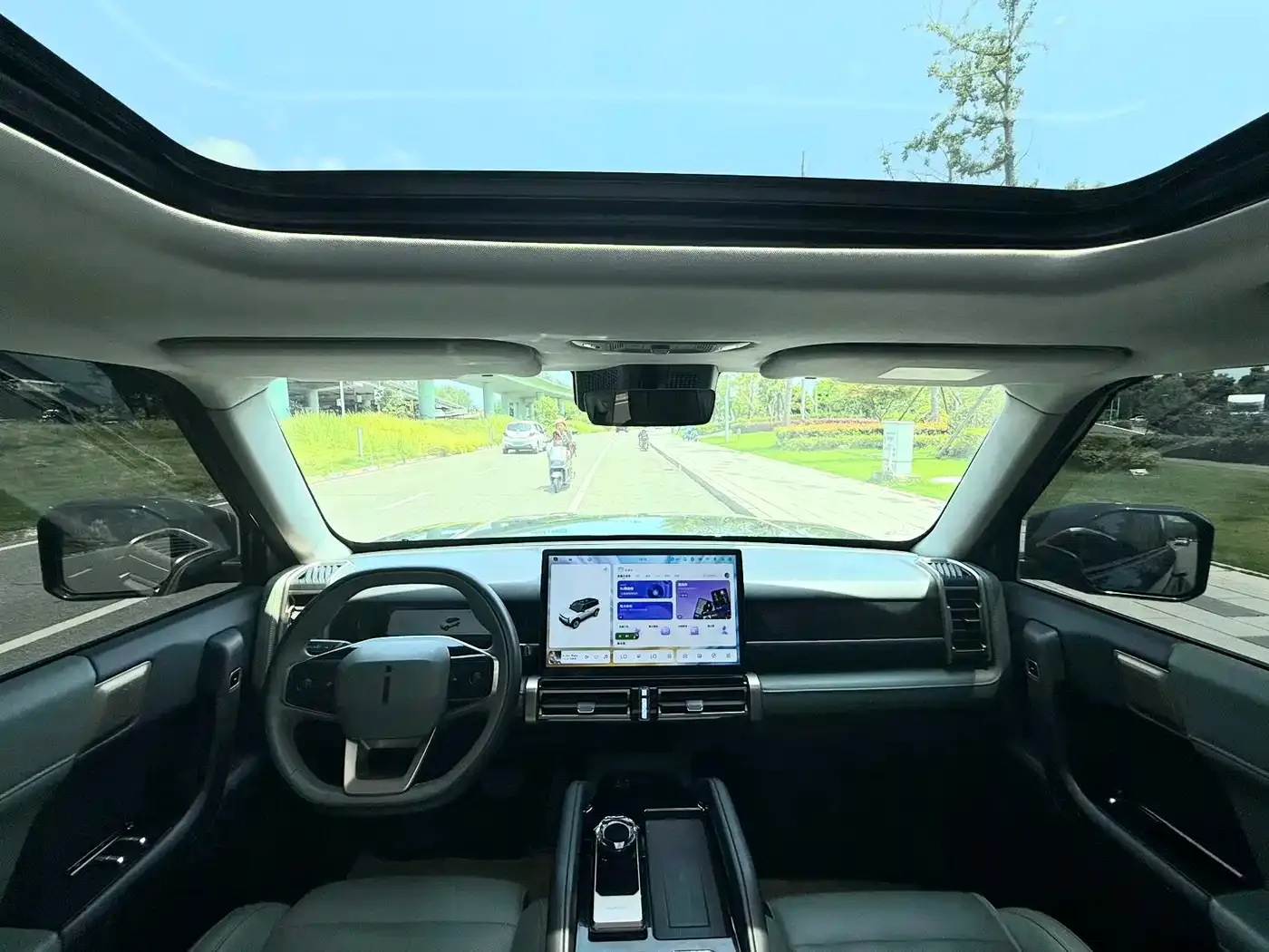 iCAR iCAR 03 2024 501km 4WD Long Range Advanced — Фото автомобиля 10