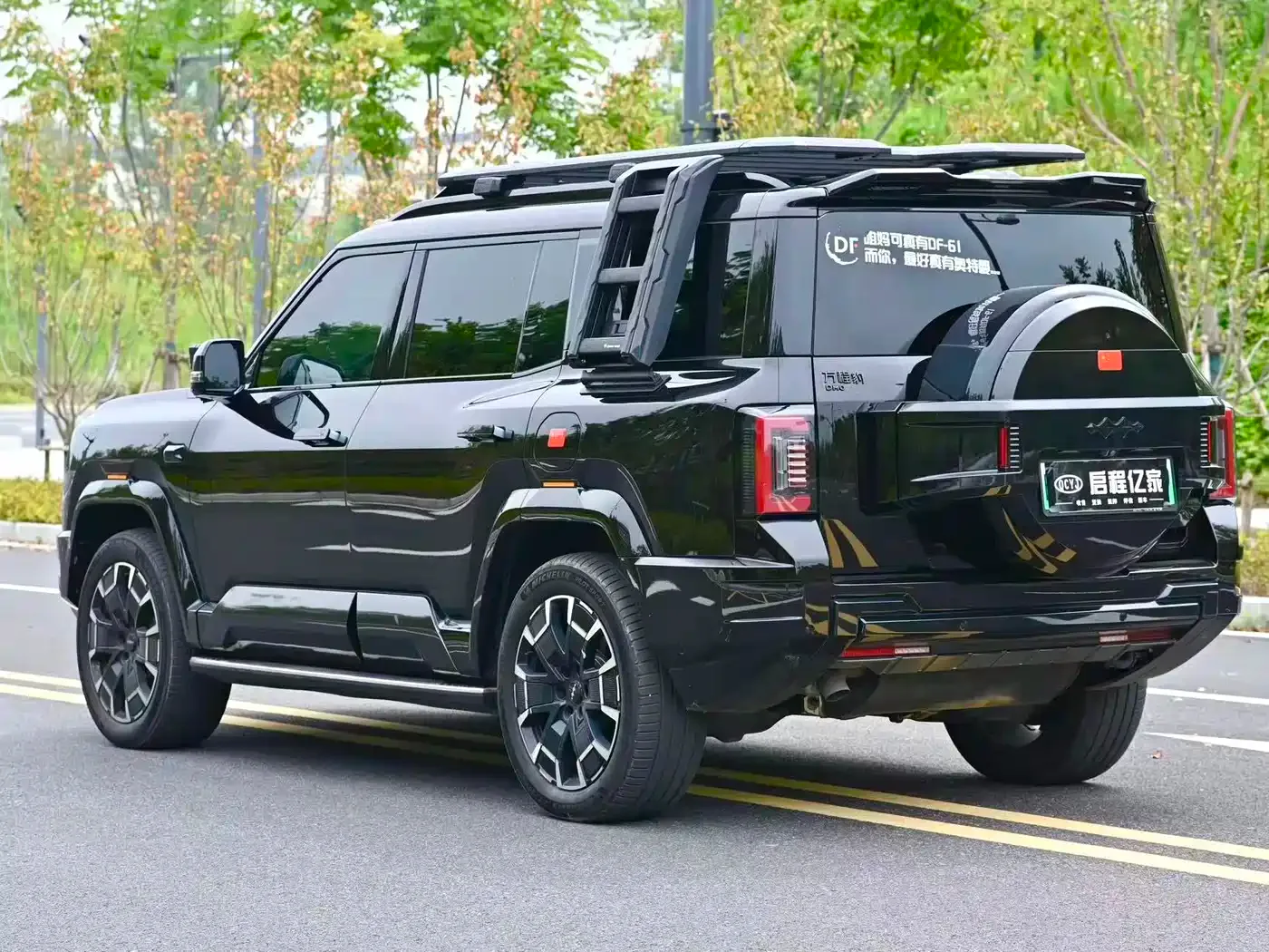 Fang Cheng Bao Leopard 8 2025 Smart Brave Luxury 7-seater — Фото автомобиля 15