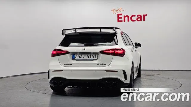 Mercedes-Benz A-Class — Фото автомобиля 4