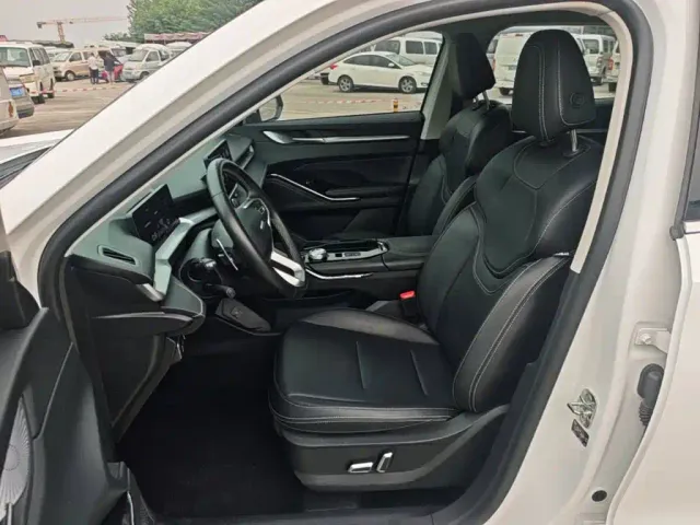 Haval H6 — Фото автомобиля 14
