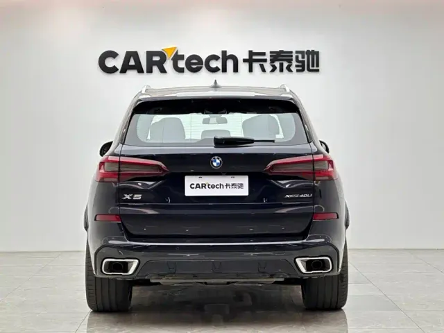 BMW X5 — Фото автомобиля 4