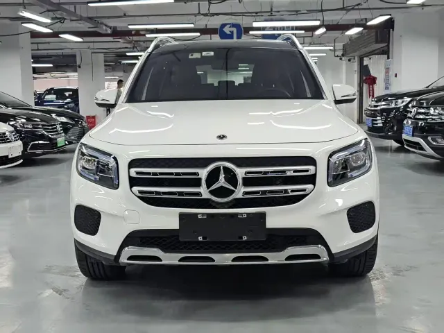 Mercedes-Benz GLB-Class — Фото автомобиля 2
