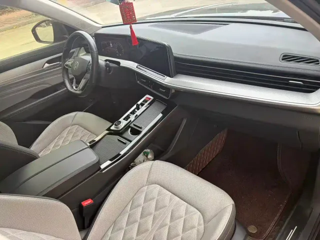 Volkswagen Talagon — Фото автомобиля 7