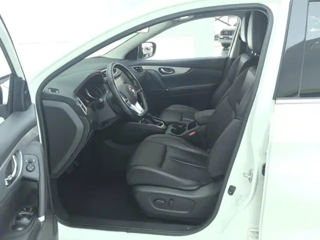 Nissan Qashqai — Фото автомобиля 9
