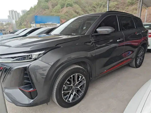 Changan CS75 Plus — Фото автомобиля 2