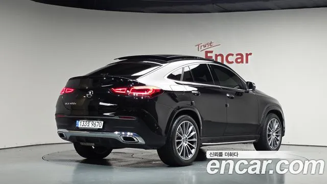 Mercedes-Benz GLE-Class — Фото автомобиля 2