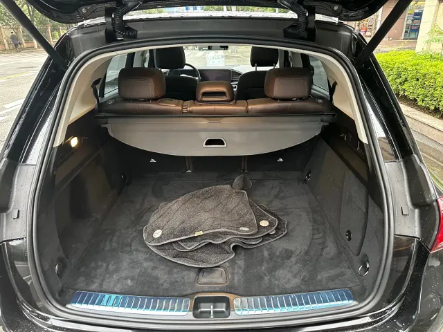 Mercedes-Benz GLE-Class — Фото автомобиля 10