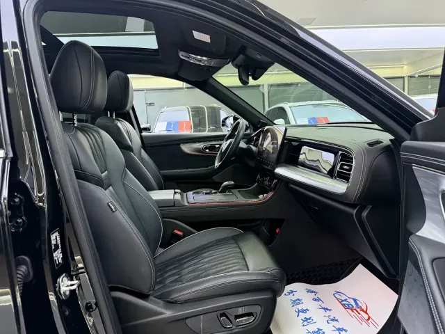 GAC Trumpchi GS8 — Фото автомобиля 6