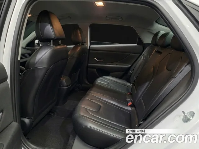 Hyundai Avante CN7 — Фото автомобиля 7