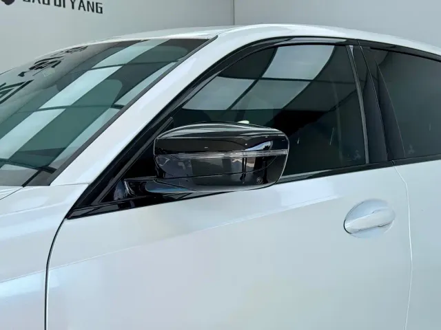 BMW 3 Series — Фото автомобиля 5