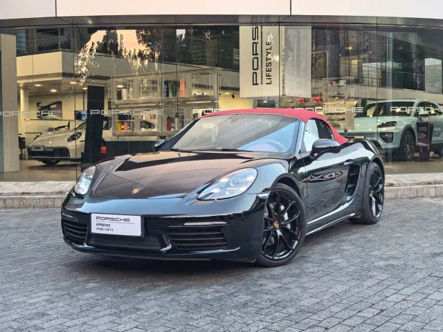 Porsche 718 — Фото автомобиля 2