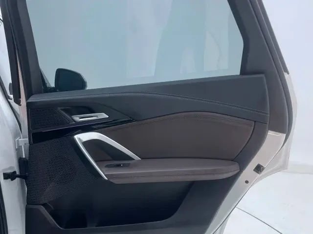 BMW X1 — Фото автомобиля 25