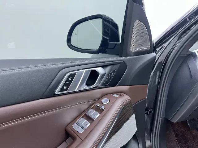 BMW X5 — Фото автомобиля 15