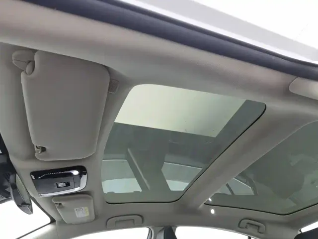 Toyota Camry 2024 2.0G Premium Edition — Фото автомобиля 14