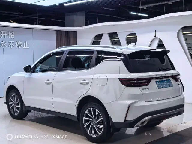 Geely Vision X6 — Фото автомобиля 4