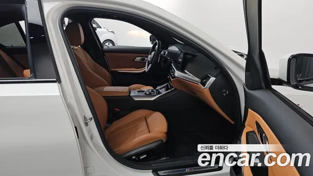 BMW 3-Series 3 серия (G20) 320i M Sport — Фото автомобиля 11