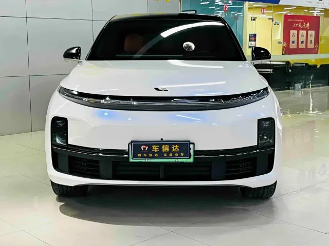 Фотография автомобиля — Li Auto L7