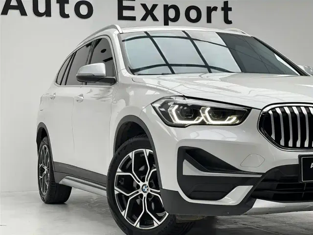 BMW X1 — Фото автомобиля 4