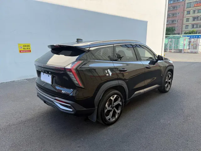 Geely Boyue L — Фото автомобиля 9