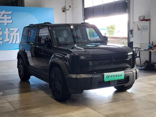 iCAR 03 — Фото автомобиля 3