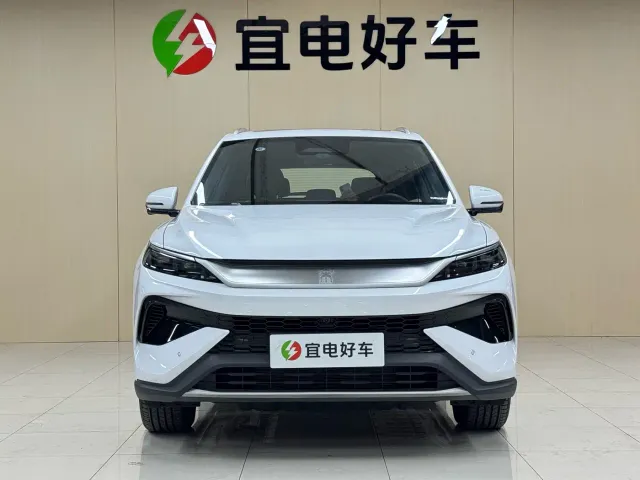 BYD Song Pro — Фото автомобиля 2