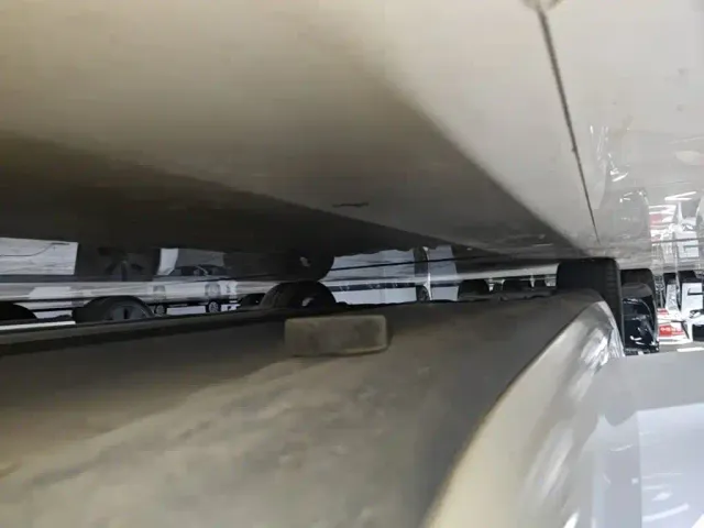 Tesla Model 3 — Фото автомобиля 20