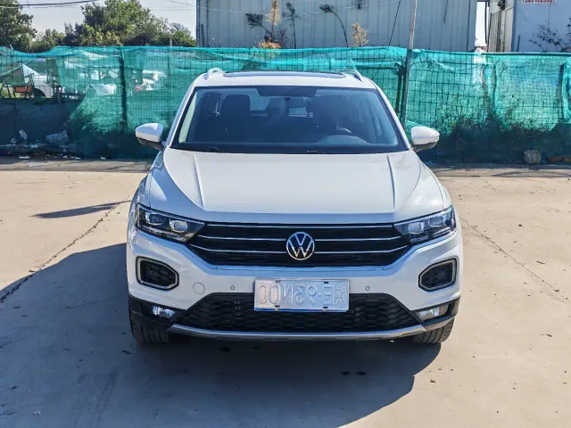 Volkswagen T-Roc — Фото автомобиля 2