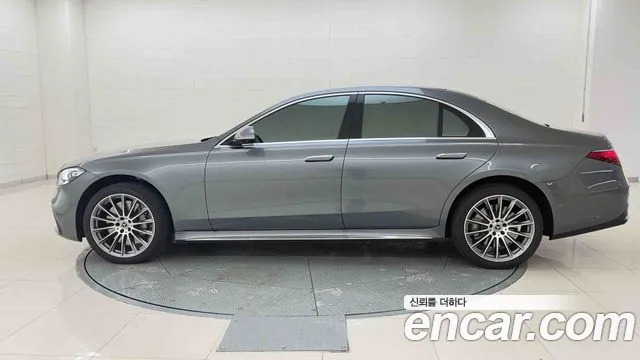 Mercedes-Benz S-Class W223 — Фото автомобиля 2