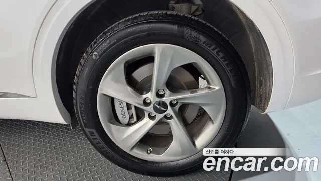 Genesis GV70 2.5T Бензин AWD — Фото автомобиля 18