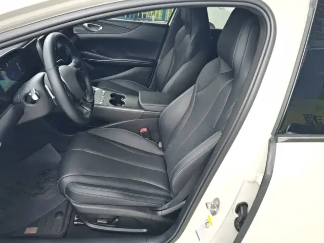 BYD Seal 06 — Фото автомобиля 14