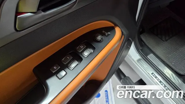 KG_Mobility_Ssangyong Rexton Новый Rexton Sport Khan Дизель 2.2 4WD — Фото автомобиля 10