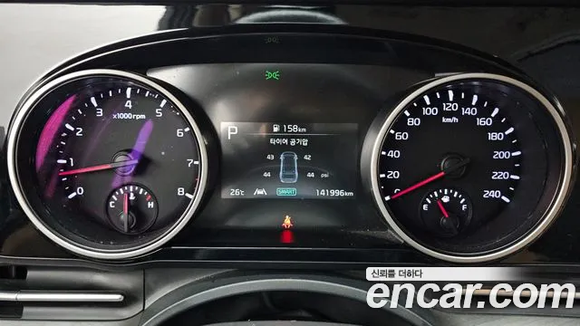 Kia Canival Carnival 4 поколение Бензин 9 мест Prestige — Фото автомобиля 8
